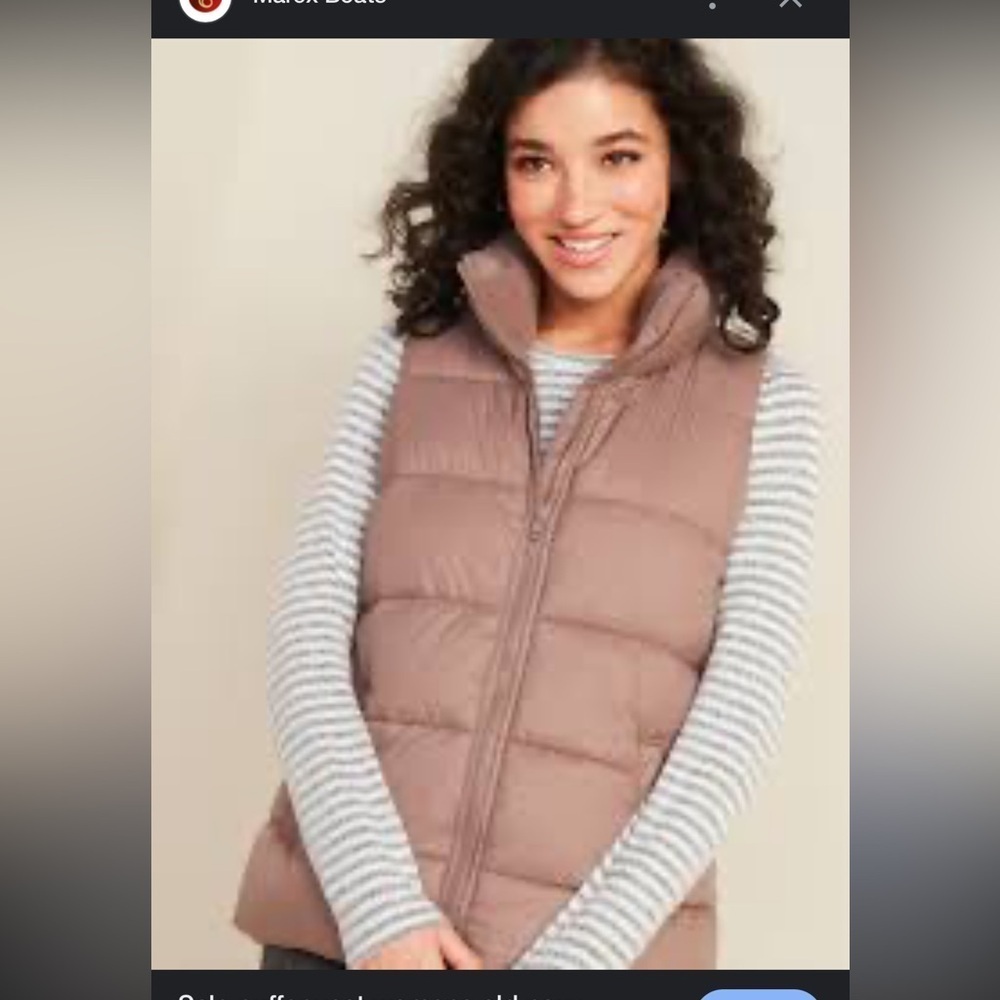 Old Navy puffer vest size small color dusty rose